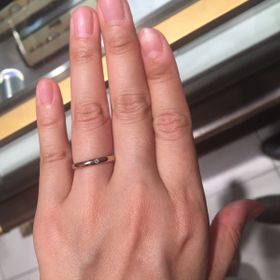 【SIENAROSE(シエナロゼ)の口コミ】 ゴールド系の指輪も試着してみたい、でもイエローゴールド以外がいいな、…