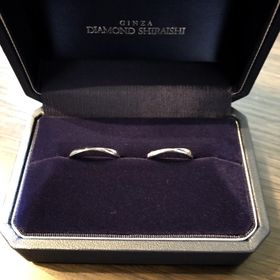【銀座ダイヤモンドシライシの口コミ】 つけ心地がよく、シンプルながらも少しダイヤが入っているものが良かった…