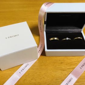 【アイプリモ(I-PRIMO)の口コミ】 店内で初めて見た指輪であり、彼女の一目惚れでした。ダイヤモンドの輝き…