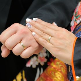 【ete(エテ)の口コミ】 女性用にはダイヤが入っていたため、一目惚れしました。色黒の指にも映え…