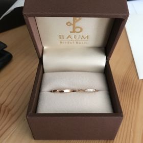 【BAUM(バーム)の口コミ】 他の人と違うデザインと少し変わった結婚指輪が欲しく、色々とお店をまわ…