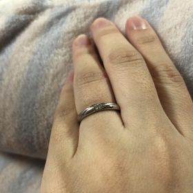 【4℃ BRIDAL(ヨンドシーブライダル)の口コミ】 夫のシンプルがいいという理想と私のシンプルだけれどもウェーブやV字に近…