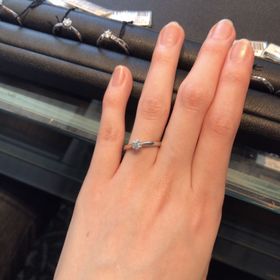 【エクセルコダイヤモンド(EXELCO DIAMOND)の口コミ】 いろんなブランドさんに足を運び、婚約指輪を探しました。最終的にブルガ…