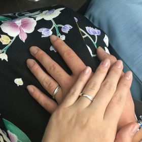 【4℃ BRIDAL(ヨンドシーブライダル)の口コミ】 可愛くて指にフィットする感じがしました。
つけ心地がいいのに
可愛くて…