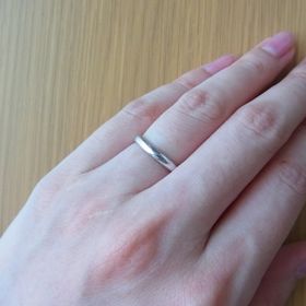 【宝寿堂(ほうじゅどう)の口コミ】 シンプルでありながら、ひねったような形が気に入りました。前後で太さが…