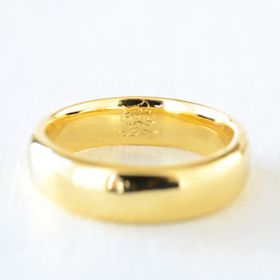 【湘南彫金工房 andfuseの口コミ】 2人で手作り出来る所。
あまりにも安っぽいスタジオだと結婚指輪にはイヤ…