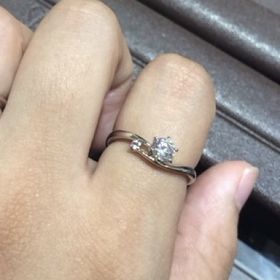 【アイプリモ(I-PRIMO)の口コミ】 指が細く長くはないので、流れるようなデザインを求めていました。別で検…