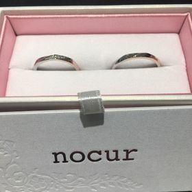 【nocur(ノクル)の口コミ】 デザインが可愛いく、プラチナと18金のコンビがすごく気に入りました。シ…