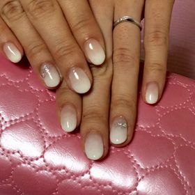 【アンジェリックフォセッテ(Angelique Fossette)の口コミ】 婚約指輪もアンジェリックフォテッセで購入していたので、ダブルでつけて…