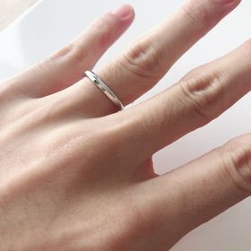 【アイプリモ(I-PRIMO)の口コミ】 1点目は指輪の形状です。シンプルかつ適度にデザイン性のある商品が良いと…