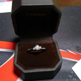 【アイプリモ(I-PRIMO)の口コミ】 リングのデザイン自体は彼女に好きなものを選んでもらいました。種類も豊…