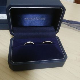 【銀座ダイヤモンドシライシの口コミ】 ダイヤモンドの説明がわかりやすかった。結婚指輪の小さなダイヤモンドで…