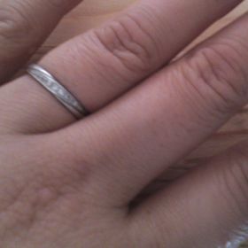 【L'or(ロル)の口コミ】 夫が経年の劣化を非常に心配してプラチナが良いといっていたので、プラチ…