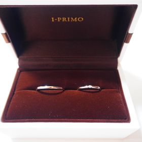 【アイプリモ(I-PRIMO)の口コミ】 数ある指輪の中で1番始めに目を引かれたのがこちらの商品で、シンプルかつ…