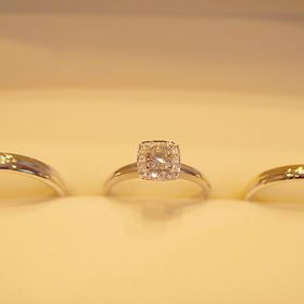 【ケイウノ ブライダル(K.UNO BRIDAL)の口コミ】 出逢いのきっかけの話から、ゆかりがあって縁起も良い「若松」の模様をと…