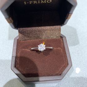 【アイプリモ(I-PRIMO)の口コミ】 店員さんが丁寧に説明してくださったので。婚約指輪の大切さなどもすごく…