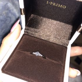 【アイプリモ(I-PRIMO)の口コミ】 ネットで見て一目惚れしました。店舗では、他のものにも目移りして、見比…