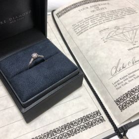 【ラザール ダイヤモンド(LAZARE DIAMOND)の口コミ】 接客がまず抜群に良かったこと。ゴリ押しでもなく、提案もちょうど良くし…