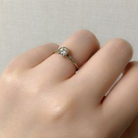 【SIENAROSE(シエナロゼ)の口コミ】 何と言っても他のお店にはないロゼチナという色味です。プラチナとピンク…