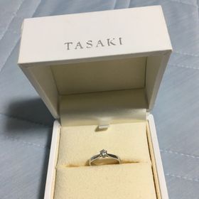 【TASAKI(タサキ)の口コミ】 タサキの銀座本店で婚約指輪を買うと結婚式の時にティアラを無料レンタル…