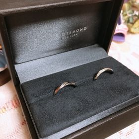 【ラザール ダイヤモンド(LAZARE DIAMOND)の口コミ】 ダイヤモンドとプラチナの輝きがとても綺麗で、高級感があり、とても良い…
