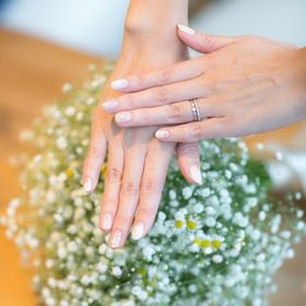 【ete(エテ)の口コミ】 デザインと値段です。
もう少しシンプルなものにする予定でしたが、婚約指…