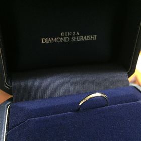 【銀座ダイヤモンドシライシの口コミ】 飽きのこないシンプルなリングが理想で、価格もおさえたものを探していた…