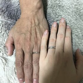 【アイプリモ(I-PRIMO)の口コミ】 とってもデザインが気に入りました。ダイアモンドも埋め込みですが、輝き…