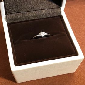 【アイプリモ(I-PRIMO)の口コミ】 どの指輪にも星にまつわるストーリーがあり、その中でもこの指輪はつめの…