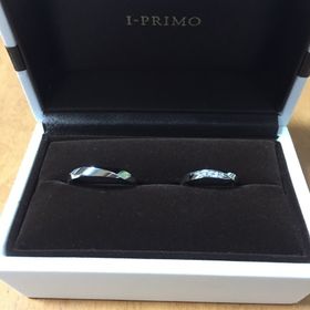 【アイプリモ(I-PRIMO)の口コミ】 シンプルでありつつ、少し個性的なデザインのモノを探していた為、ライン…