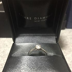 【ラザール ダイヤモンド(LAZARE DIAMOND)の口コミ】 リングが細めのデザインが良いと思っていたが、五大ブランドのデザインは…