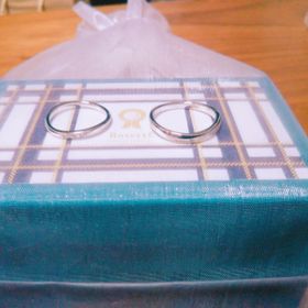 【JKPLANET(JKプラネット)の口コミ】 値段の割にデザインも質もよかった。
指輪が必要な予定日が決まっており、…