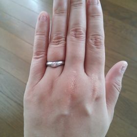 【ティファニー(Tiffany & Co.)の口コミ】 以前から憧れていた老舗ブランドだった事と、流行りに左右されないシンプ…