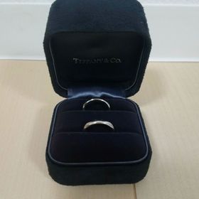 【ティファニー(Tiffany & Co.)の口コミ】 アイプリモやヨンドシーにも見に行ったが、シンプルなものが少なかった。…