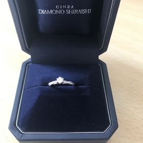 【銀座ダイヤモンドシライシの口コミ】 指にとてもフィットしていたことと、どの角度から見てもとても綺麗に見え…