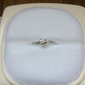 【俄(にわか)の口コミ】 婚約指輪も結婚指輪も【NIWAKA】がいいと言っていたので、【NIWAKA】で買…