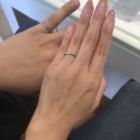 【JEWELRY STUDIO Advance(ジュエリースタジオアドバンス)の口コミ】 ラインがきれいで着け心地がとてもよかったです。
女性用は、もともとはダ…