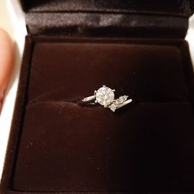 【アイプリモ(I-PRIMO)の口コミ】 品質とデザインと担当者の接客。
品質についてと説明が丁寧で、分かりやす…