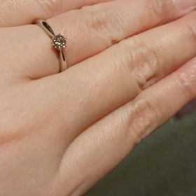 【アイプリモ(I-PRIMO)の口コミ】 ハートが可愛いデザインのポラリスと悩みましたが、年齢的にも王道のデザ…