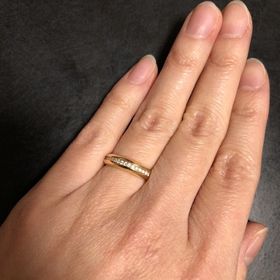 【Desserts(デザート)の口コミ】 あまり見ないデザインと、つるんとした形。
色味と石をいっぱい入れても嫌…