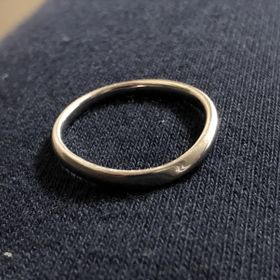 【銀座ダイヤモンドシライシの口コミ】 デザインと予算からまず絞ってた。ストレートもいいのがあったが、そもそ…