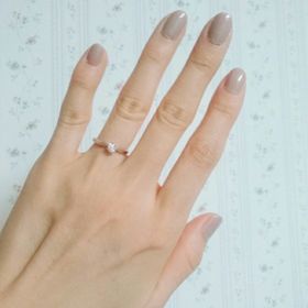 【ラザール ダイヤモンド(LAZARE DIAMOND)の口コミ】 特にブランドにこだわりが無かったので色々なお店を見ましたが、ダイヤモ…