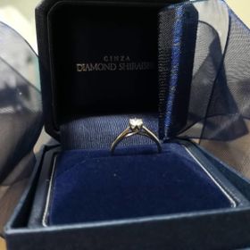 【銀座ダイヤモンドシライシの口コミ】 デザインの意味が素敵で、自分たちらしかったため。ディズニーランドが大…