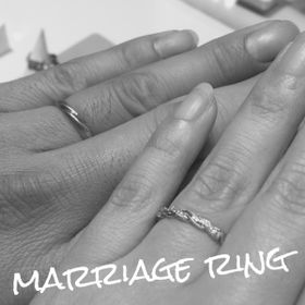 【ROCCA(ロッカ)の口コミ】 つけた時の吸い付くような感じが第一印象です。とても付け心地がいいんで…