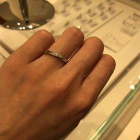 【bijou SOPHIA(ビジュソフィア)の口コミ】 希望の価格に合わせて素材を選べるところや、今フェア中で内側の石も無料…