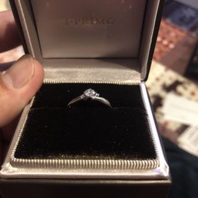 【アイプリモ(I-PRIMO)の口コミ】 アイプリモがいいと聞いていて、いざ行ってみるととても綺麗なダイヤの指…