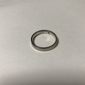 【Ptau(ピトー)の口コミ】 硬くて丈夫な点に惹かれてこの指輪にしました。デザインもかなりたくさん…
