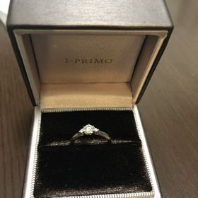 【アイプリモ(I-PRIMO)の口コミ】 シンプルで普段使いできる大きさ。価格も手ごろだった。彼女の好みに合わ…