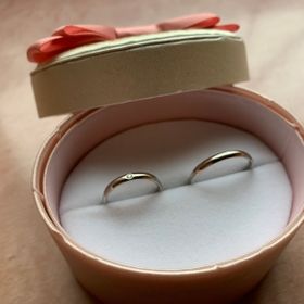 【insembre(インセンブレ)の口コミ】 デザインがシンプルで、太さもちょうどよかったです。また、どんな服にも…