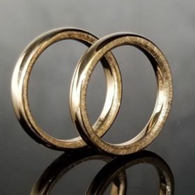 【TANZO.(鍛造指輪)の口コミ】 技術職の夫婦だったので、物作りのの工程には非常に高いレベルを求めてい…